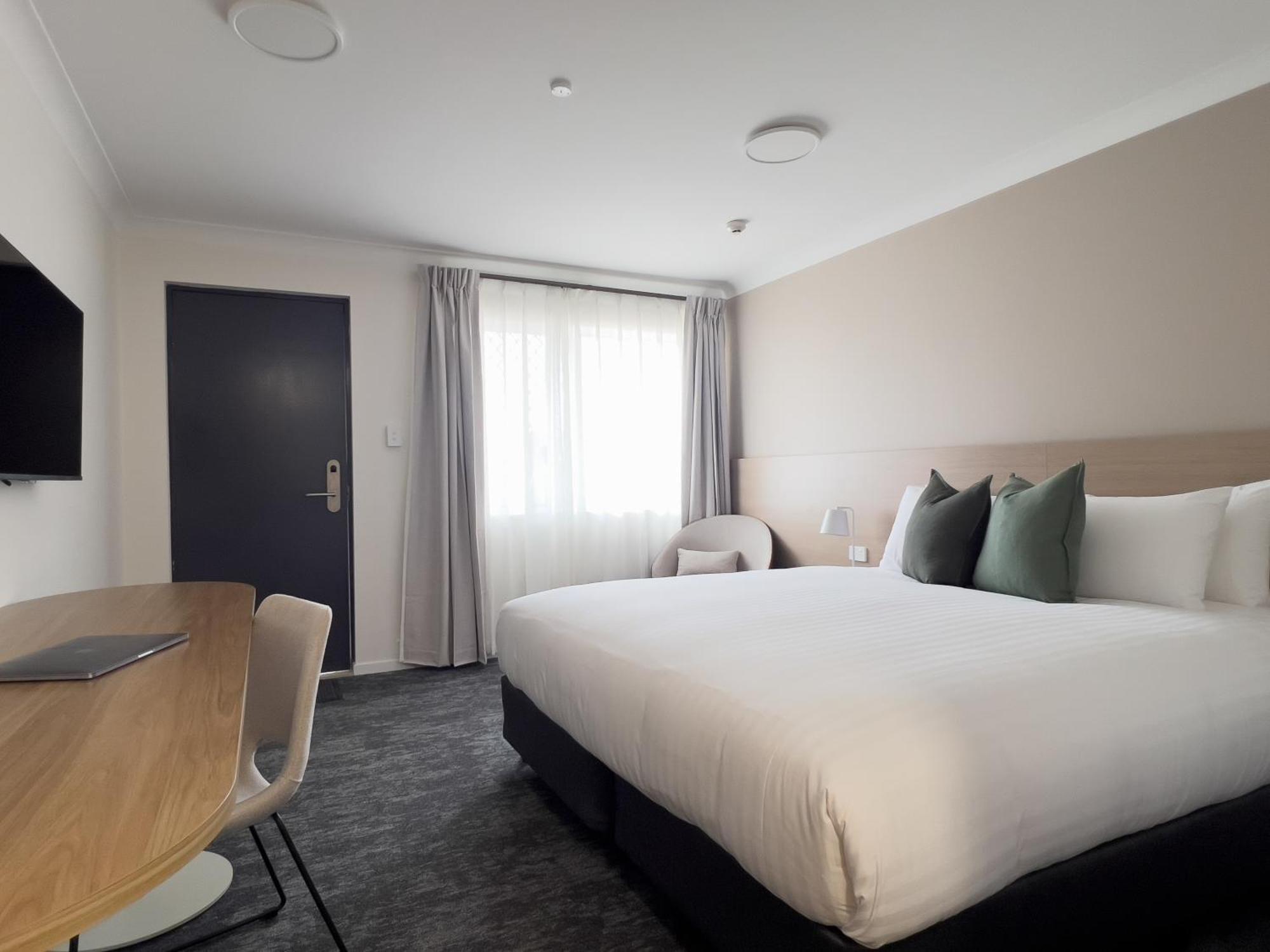 The Phoenix Artesian Spa Resort And Accommodation Moree Exteriör bild
