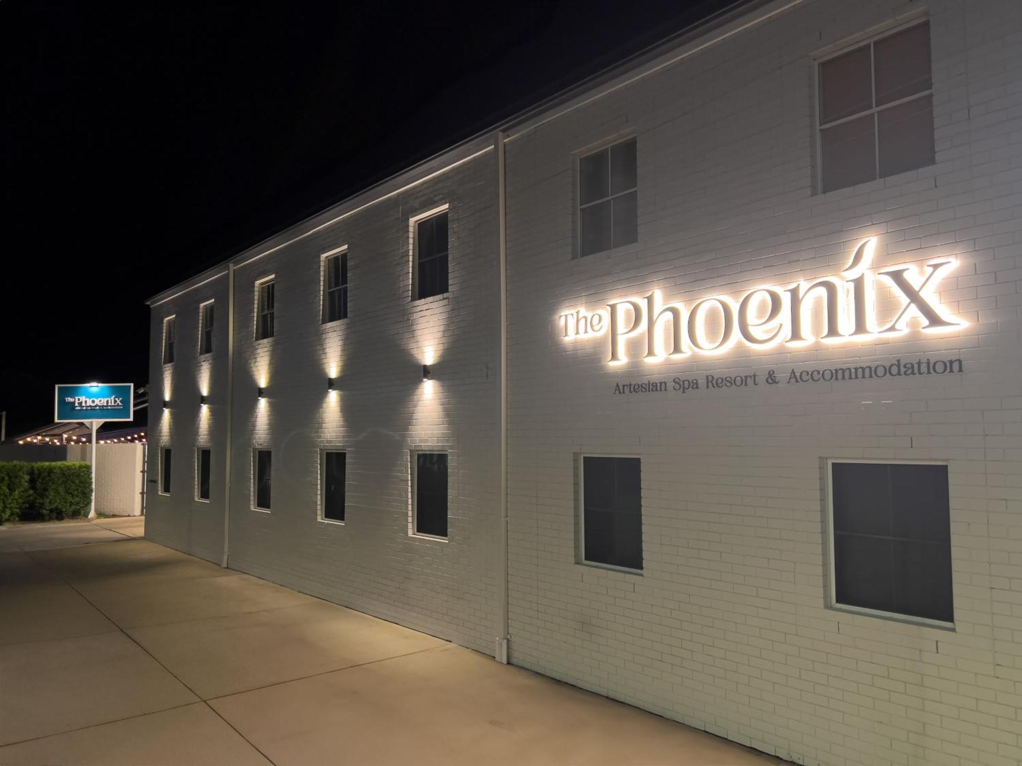 The Phoenix Artesian Spa Resort And Accommodation Moree Exteriör bild